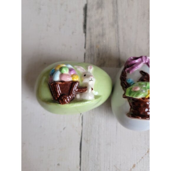 Ceramic Easter egg chocolate bunny set spring rabbit decor figure - Picture 2 of 7